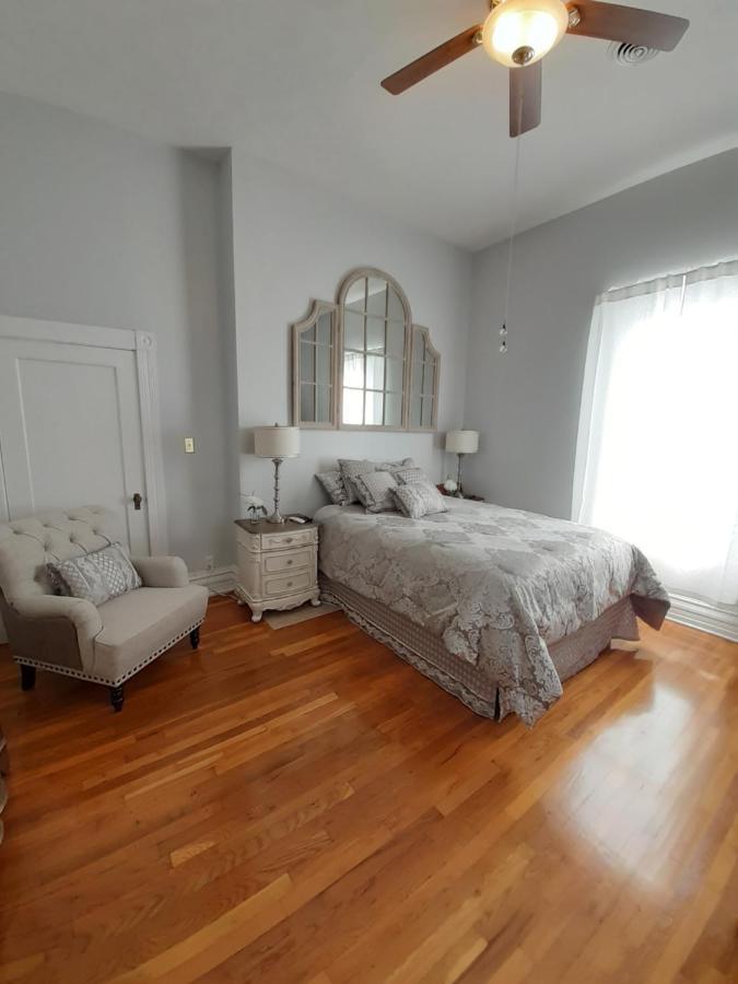 Queens Chamber W King Heavenly Bed At Nottingham Place In Wise Exteriör bild